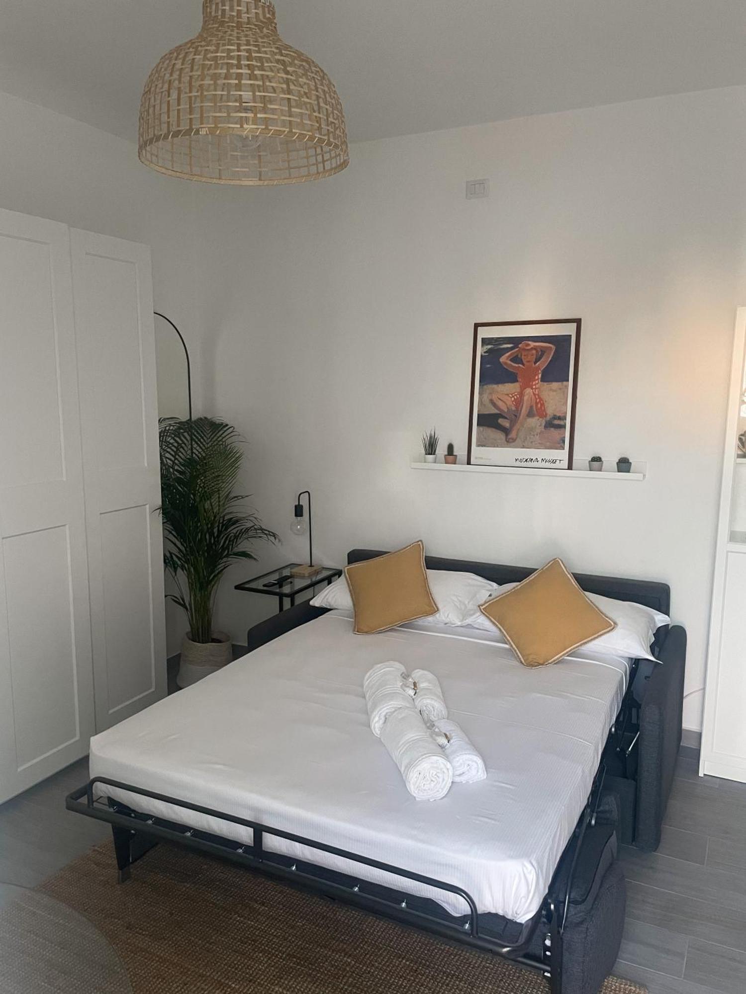 Xenia Apartments - Fashion Week Studio Near Navigli มิลาน ภายนอก รูปภาพ